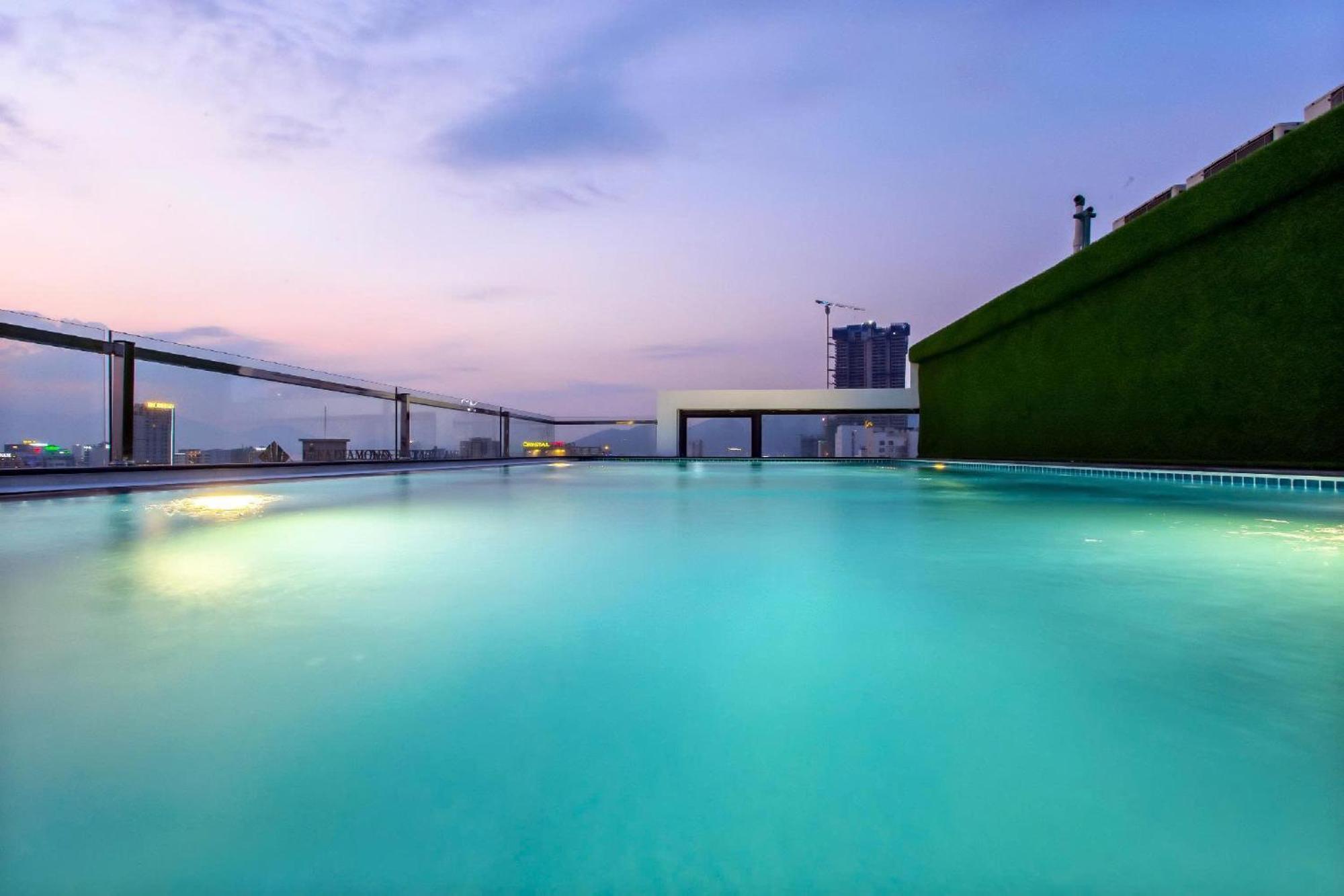 Ocean Haven Hotel Da Nang Buitenkant foto