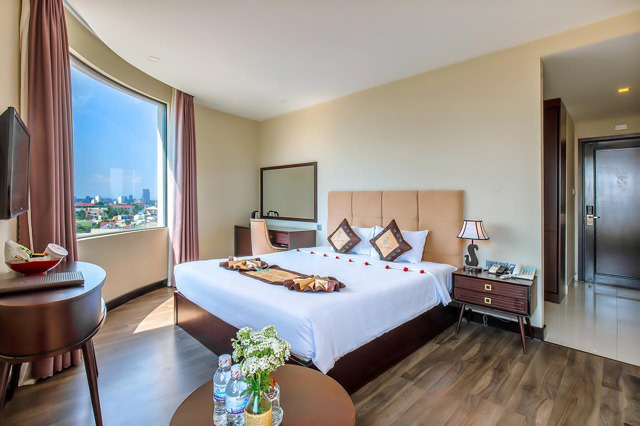 Ocean Haven Hotel Da Nang Buitenkant foto