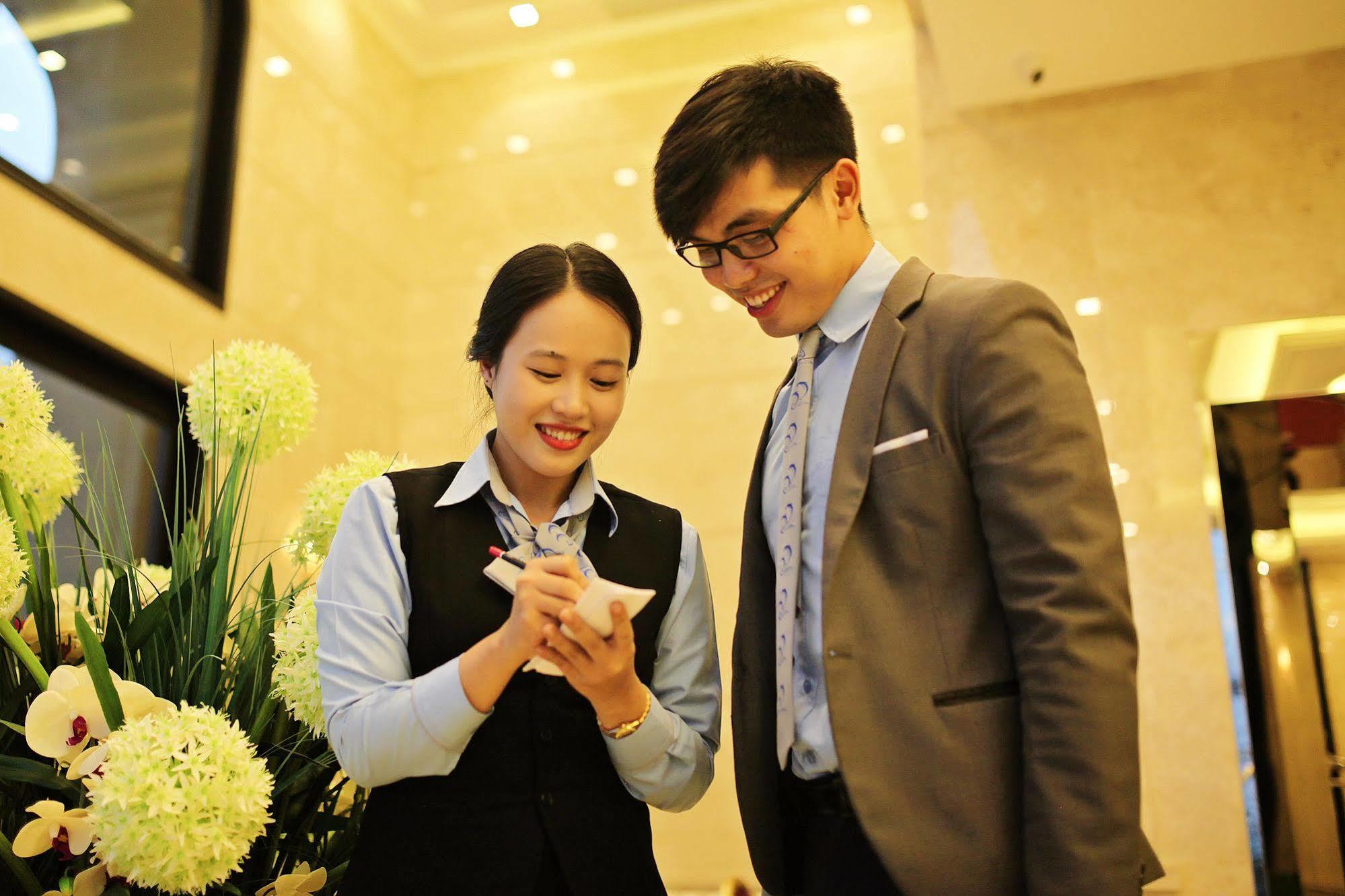 Ocean Haven Hotel Da Nang Buitenkant foto