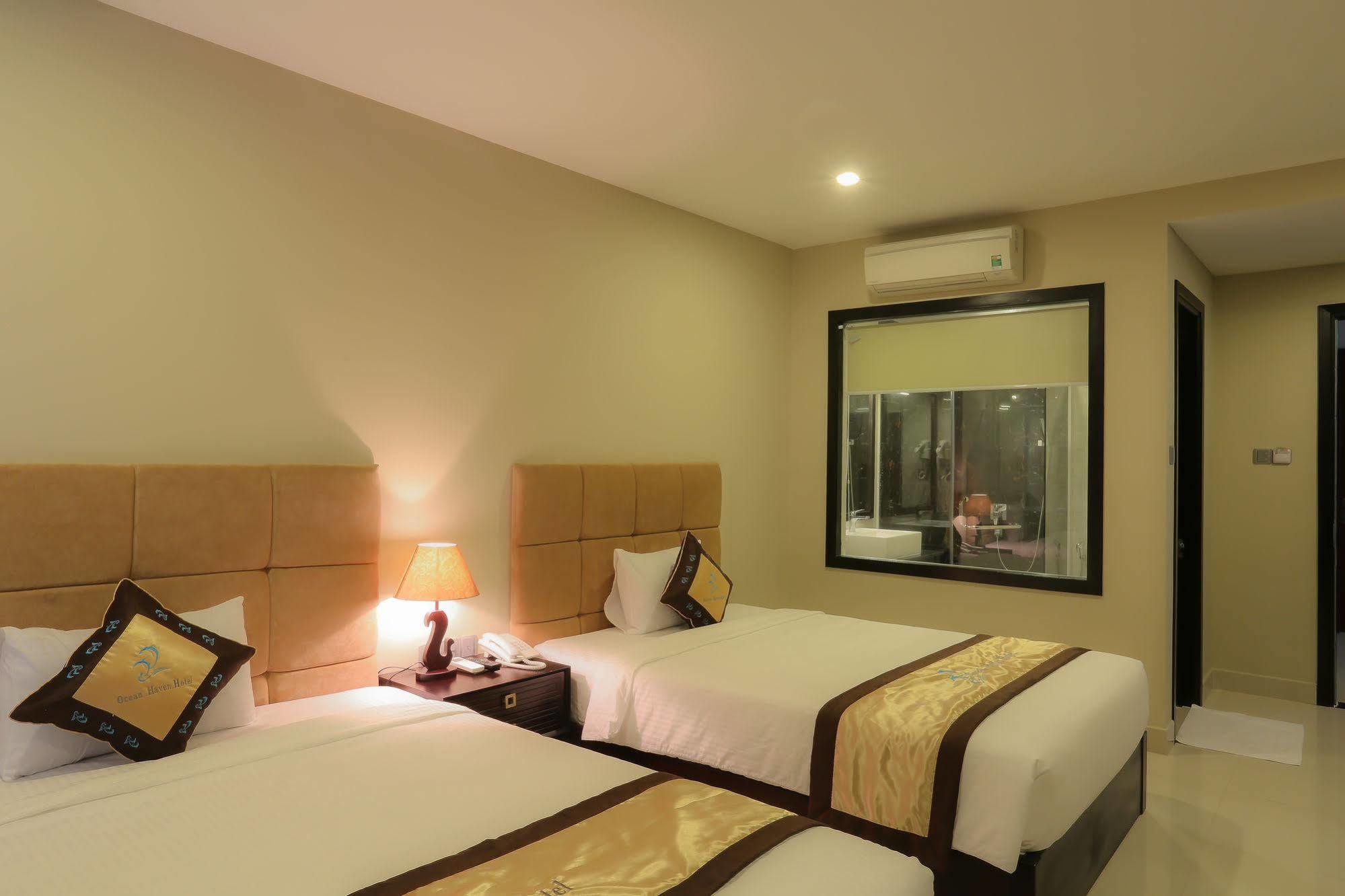 Ocean Haven Hotel Da Nang Buitenkant foto